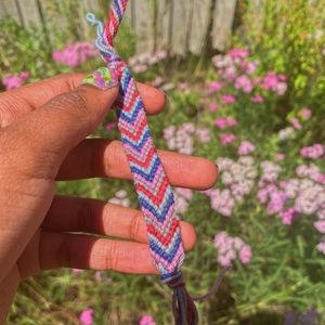 ★Hand made friendship bracelet ★